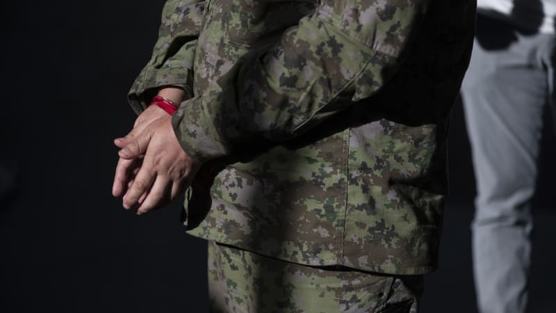 Velká výměna zajatců mezi Ruskem a Ukrajinou: Domů se vrací vojáci i civilisté