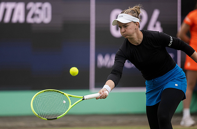 Krejčíková vs. Klugmanová: Kurzy a kde sledovat Wimbledon 2026 živě